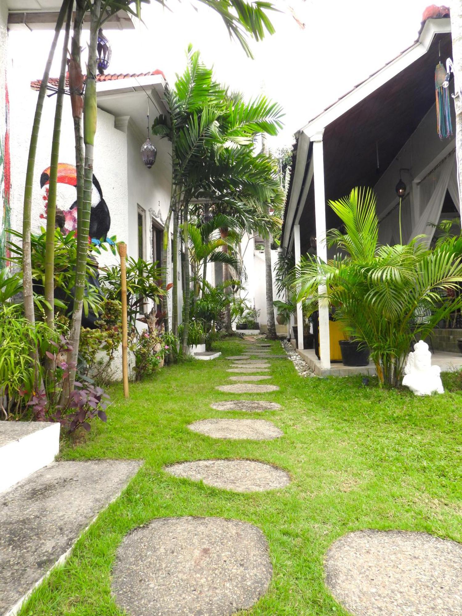 Surga Homestay Jimbaran  Bagian luar foto